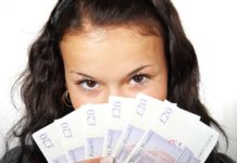 Czym jest chwilówka, na czym polega oraz dla kogo jest przeznaczona?