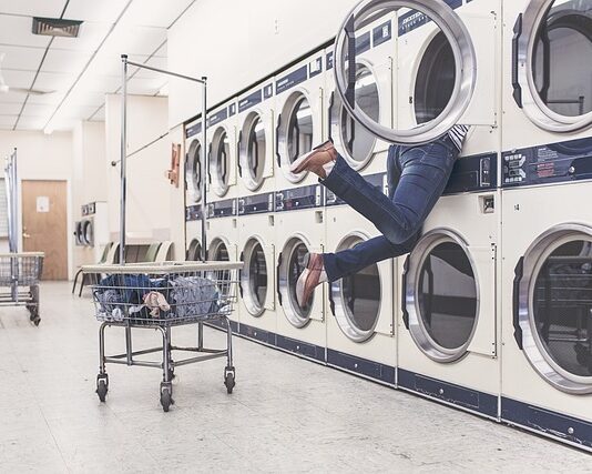 Ile kosztuje jedno pranie w pralko suszarce?